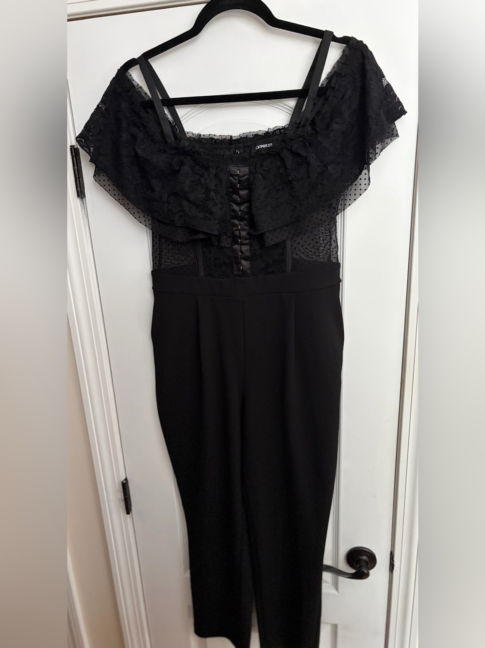 Express Off-Shoulder Black Lace Bodice Jumpsuit 8 Corset Goth Glam Romantic EUC - Picture 2 of 9